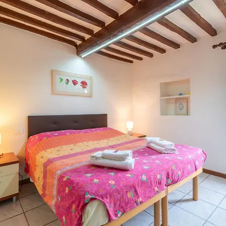Apartment La Finestra Sul Fiume