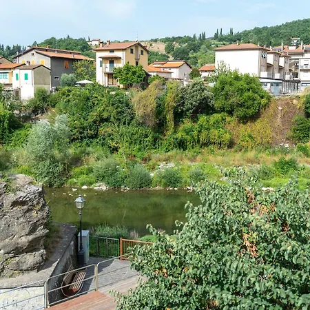 Apartment La Finestra Sul Fiume *